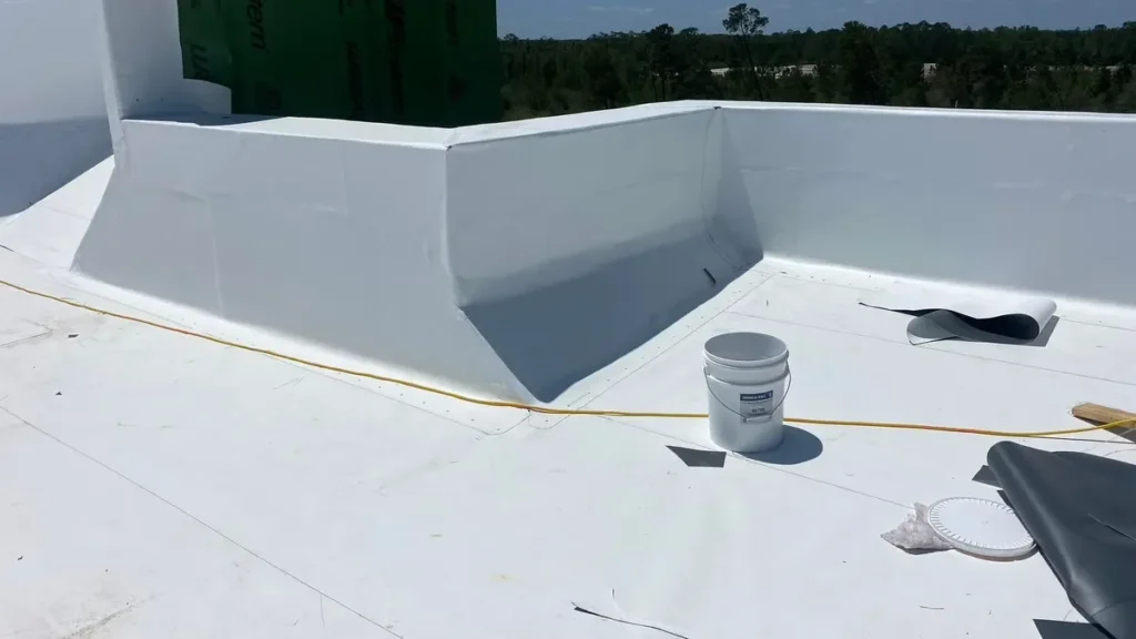 Emergency Flat Roof Repair Keeps Downtown Retail Open During Crisis